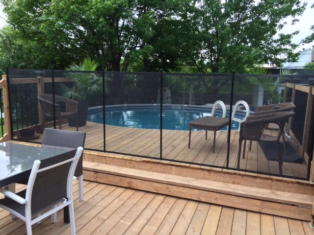 Pool enclosures | Pool fencing | Child Safe pool fence, residential swimming pool : Removable pool fencing | Child Safe Fence