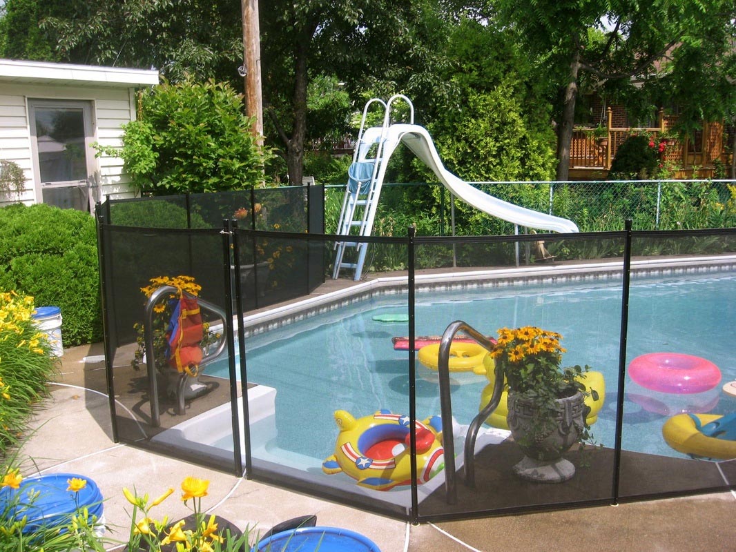 Clôture de piscine amovible ENFANT SÉCURE, CHILD SAFE Removable Pool Fence,