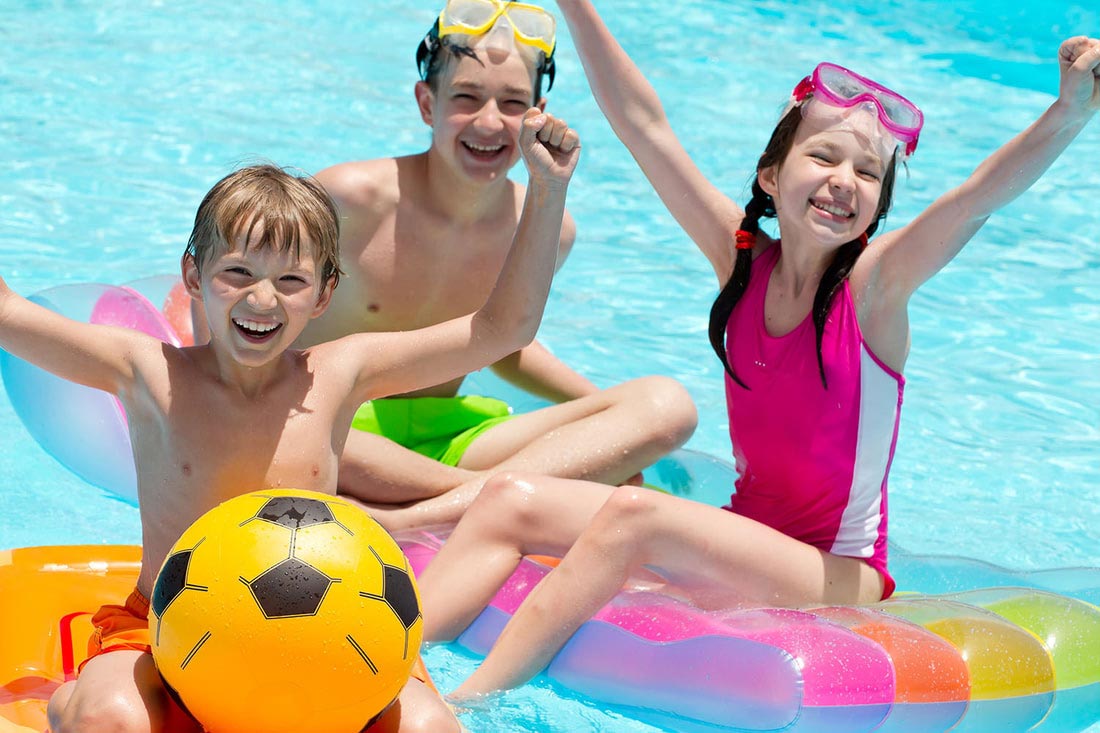 Prevent.drowning.child.safe.pool.fence.prevention.noyade.cloture.piscine.Enfant.secure., sécurité aquatique, cours de natation safety tips, safety first
